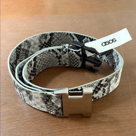 NWT ASOS Belt - Picture 1 of 3